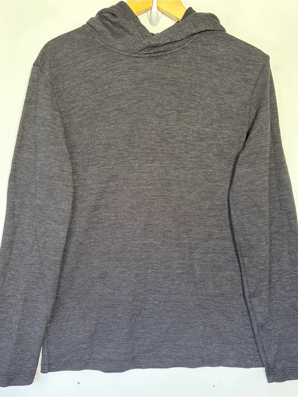 AETHER Performance Pullover Hoodie Men’s Small Charcoal Gray Lightweight